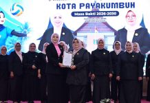 Ny. Yeni Elzadaswarman Resmi Pimpin PERWOSI Payakumbuh, Perkuat Gerakan Perempuan Gemar Berolahraga